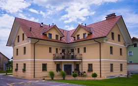 Bed&Breakfast Karun
